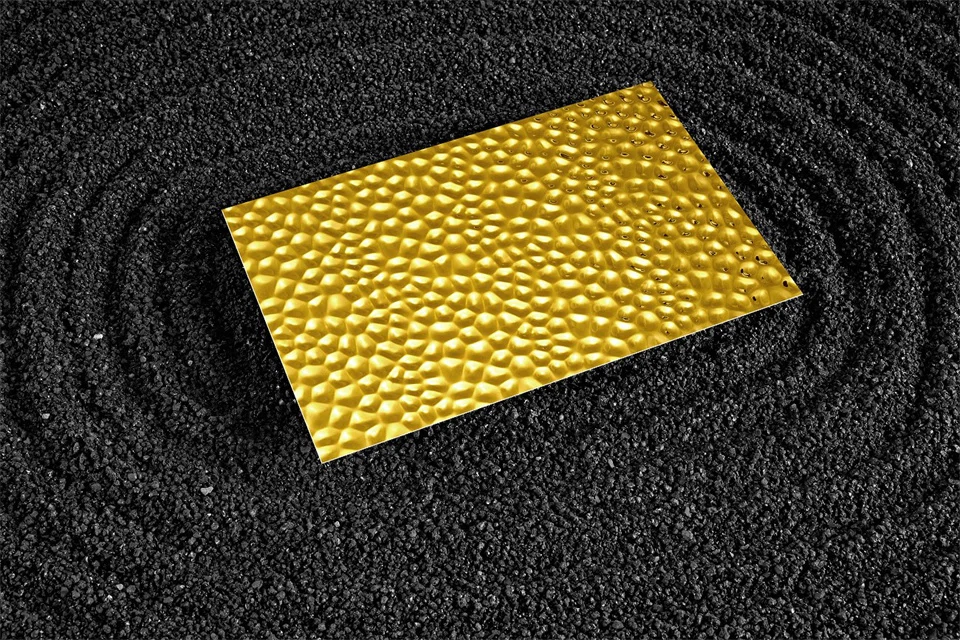 Lembaran keluli tahan karat yang dipukul